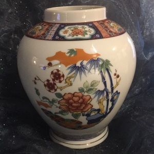 IMARI WARE Japan Vintage Vase